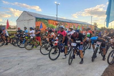 Chajarí y Mocoretá, unidas por un circuito de cicloturismo y pedestrismo Prueba atlética