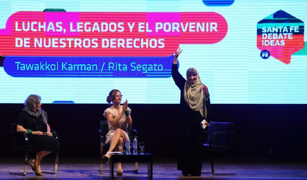 La Premio Nobel de la Paz Tawakkol Karman disert en Rosario