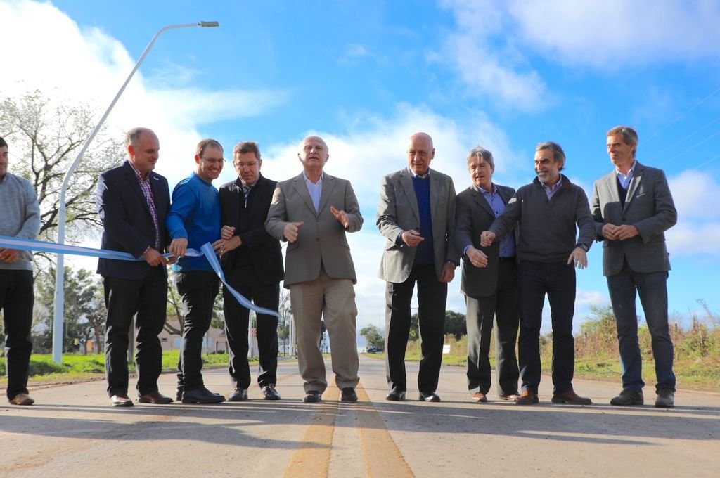 Se inaugur la repavimentacin de la ruta provincial 62