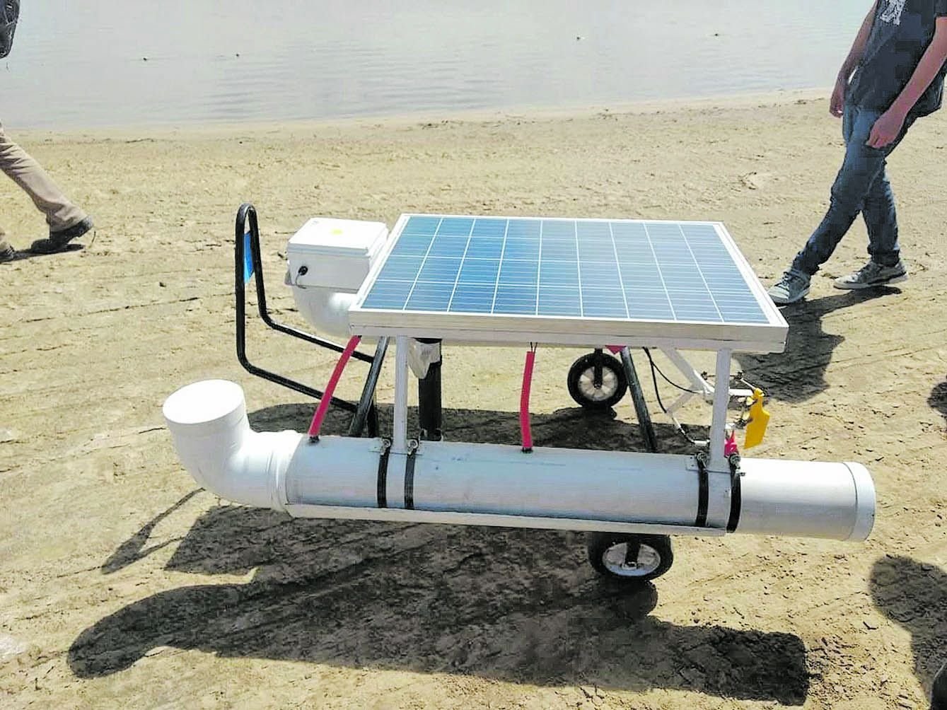 Estudiantes crearon un drone acuático para medir niveles de contaminación Mirador Provincial