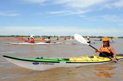 Rosario, la capital del kayak: una actividad en franco crecimiento, que no se ve afectada por la bajante del Paraná
