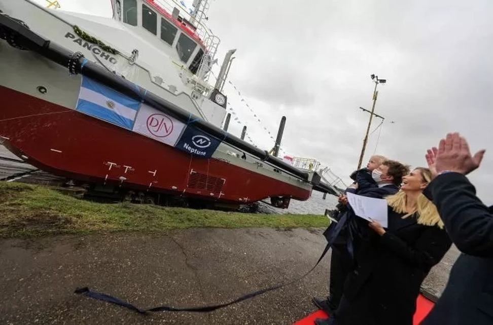 La presentación se realizó en el astillero Neptune Marine, cerca de Dordrecht en Países Bajos, donde estuvo presente la madrina del buque, Sabrina Fontana Unzueta.  Foto:Gentileza