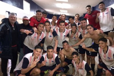 Asociación Rosarina de Fútbol: Central Córdoba cree en los milagros