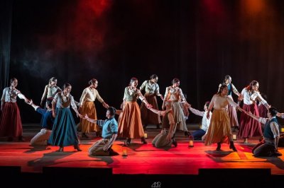 Compañía de Danza Folklórica La Biaba presenta: “Lamento en la Aurora”