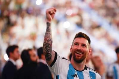 A qué hora llega el plantel argentino al país
