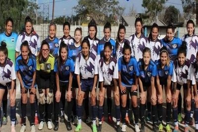 Patronato se fusionará con Universitario en fútbol femenino