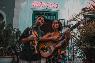Helado Infinito: el dúo chileno-argentino musical