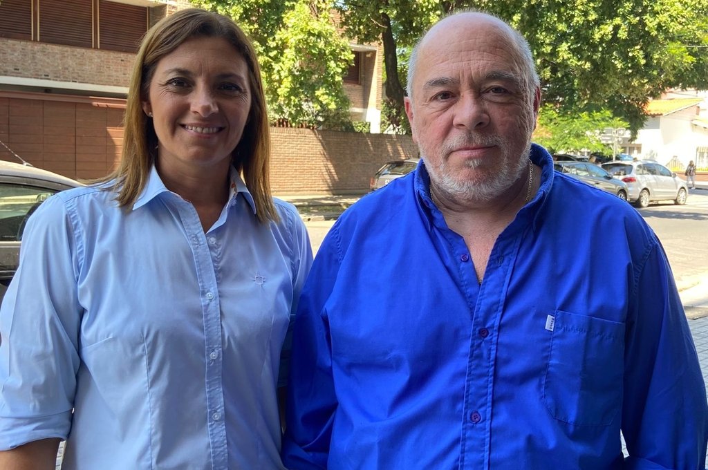 Betina Florito y el candidato a senador departamental, Oscar Giovanoli. Foto:gentileza