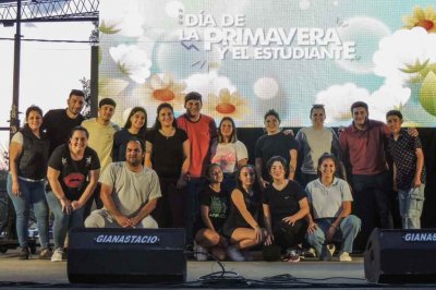 Exitoso Día de la Primavera y del Estudiante en San Javier