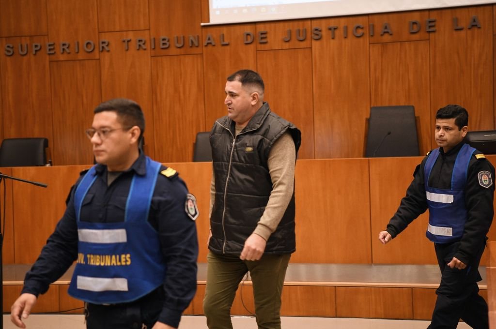 Silvio Raúl Martínez, ex penitenciario, está siendo juzgado en los Tribunales de Paraná. Foto:Néstor Belini