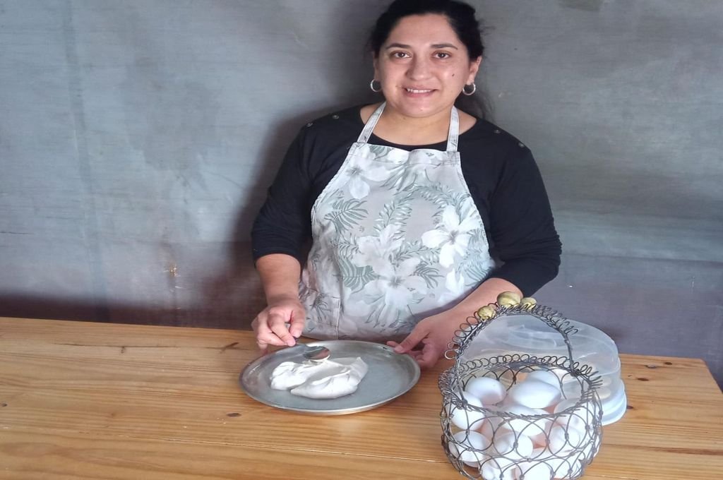 María Barrios lleva adelante un emprendimiento familiar, elaborando productos para celíacos. 