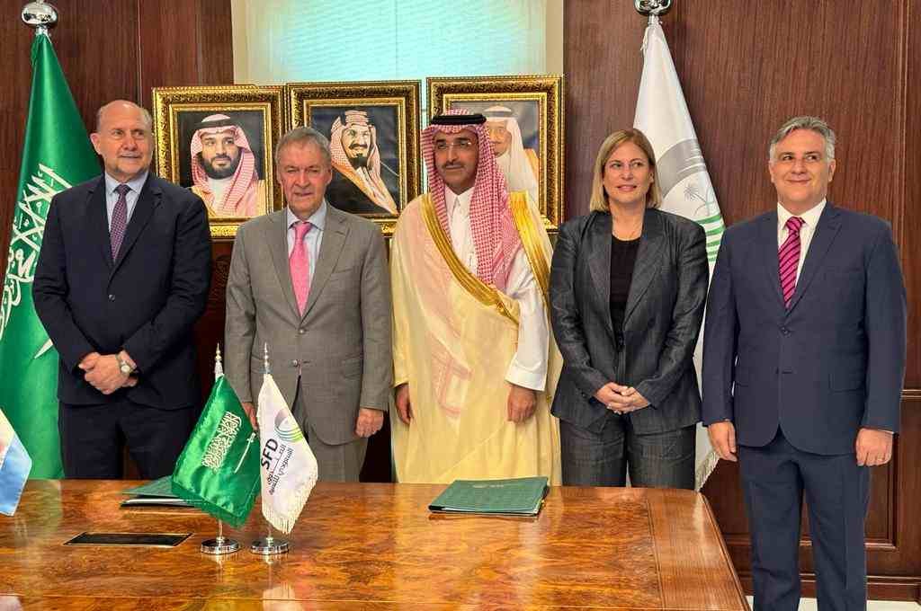 Perotti, Schiaretti y Scaglia se reunieron con autoridades sauditas. Foto:Gentileza: prensa Gobierno de Santa Fe.