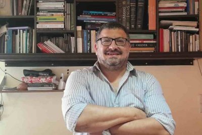 Sebastin Ocampo: "Leer literatura te ensea sobre las pasiones humanas"