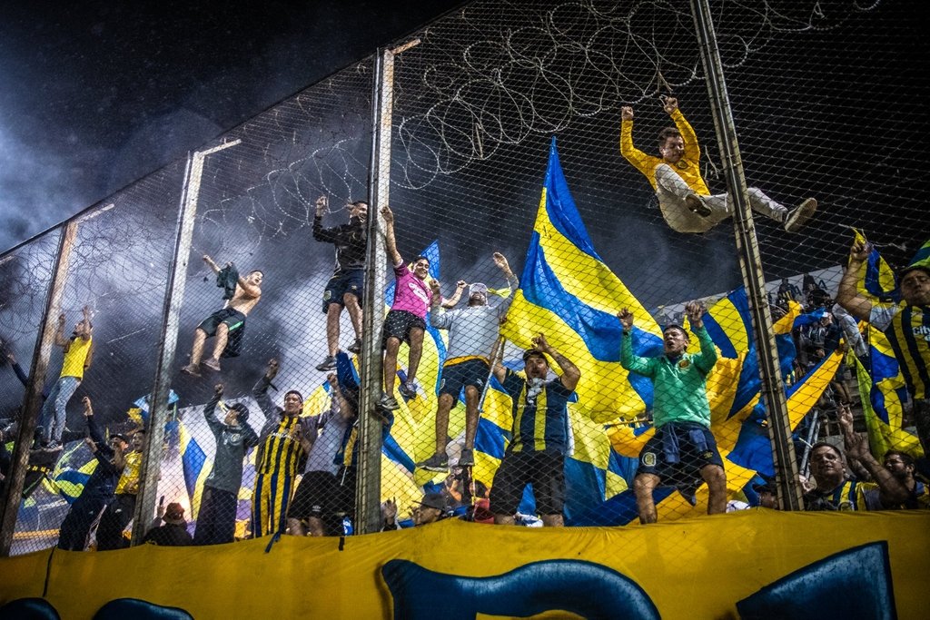 Los hinchas celebran que el partido se juegue más cerca de Rosario que el anterior, en Salta. Foto:gentileza