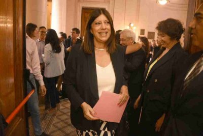 La nueva presidenta de la Cmara de Diputados es Clara Garca