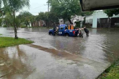 Anegamientos de viviendas y evacuados tras 250 mm caídos en Villa Ocampo