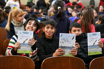 CARU entreg ms de 45 mil libros para alumnos de primaria