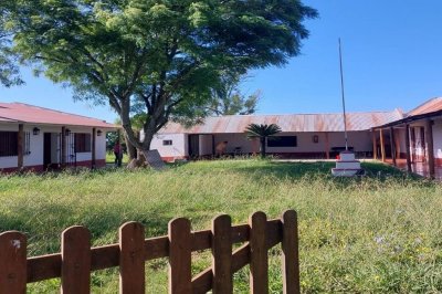 Cierra una escuela en el departamento Villaguay