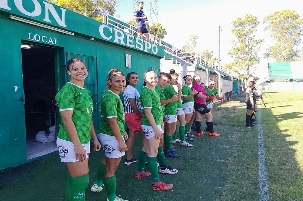 Unión de Crespo disputará por primera vez la final de la Copa Entre Ríos femenina. 