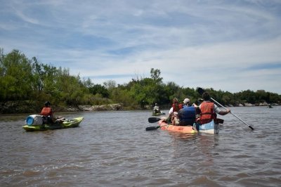 Diputados declaró de interés la travesía en kayak Villaguay - Tala