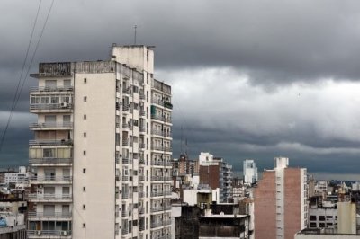 El SMN elev a rojo el nivel de alerta meteorolgico por la llegada de tormentas y vientos fuertes a Rosario