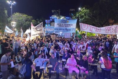 Miles de concordienses marcharon en defensa de la universidad pblica