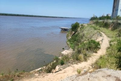 Contaminación: cinco exdirectivos de Aguas Santafesinas procesados por tirar desechos al Paraná Arrojaban 350 millones de litros diarios