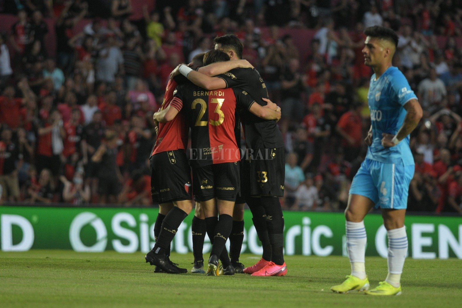 Las fotos del triunfo de Colón a Atlético Tucumán