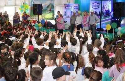 Una fiesta por la identidad de Esperanza