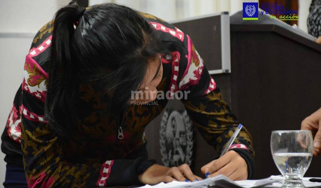 Reconquista: inscripción abierta para becas de nivel superior