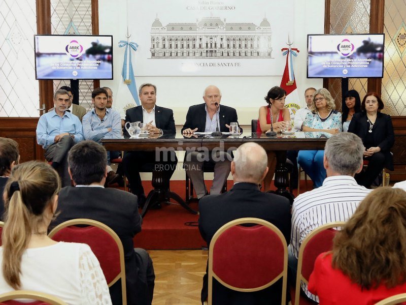 Se presentó Abre Vida, programa sobre adicciones