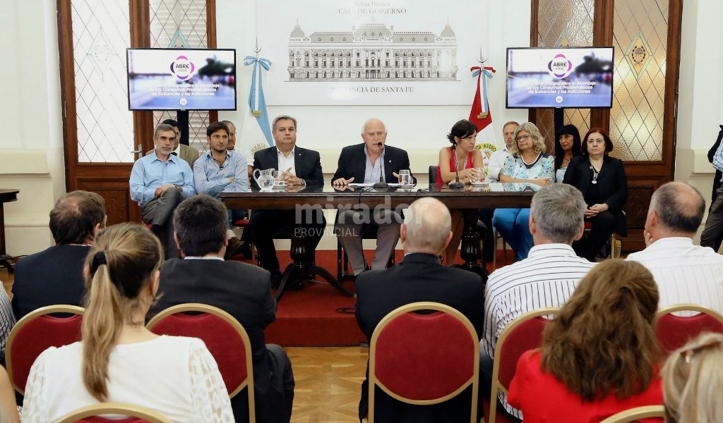 Se presentó Abre Vida, programa sobre adicciones