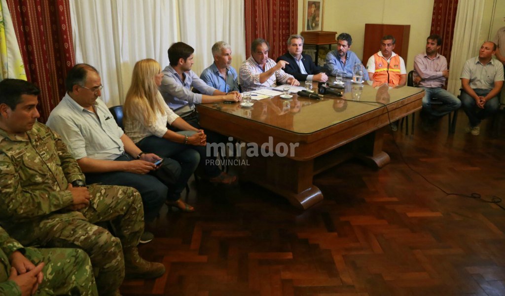 Provincia y Nación asisten a damnificados por las inundaciones