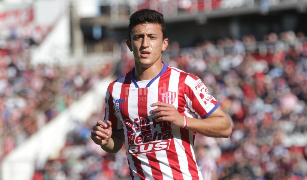 Para Pumpido, lo más importante es reforzar la idea futbolística