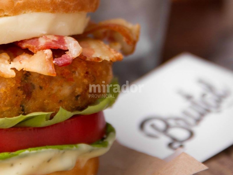Tendencias que renuevan la oferta gastronómica de los bares rosarinos