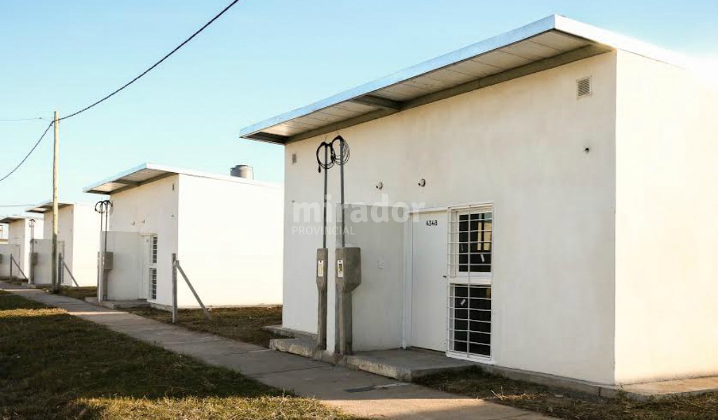 Rosario: entrega de viviendas a estibadores