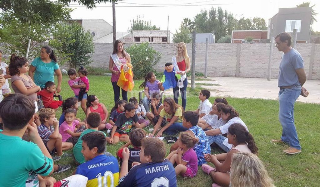 Esperanza: reinas con compromiso social