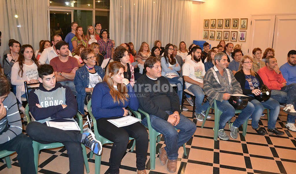 Casilda: entrega de las becas 2017