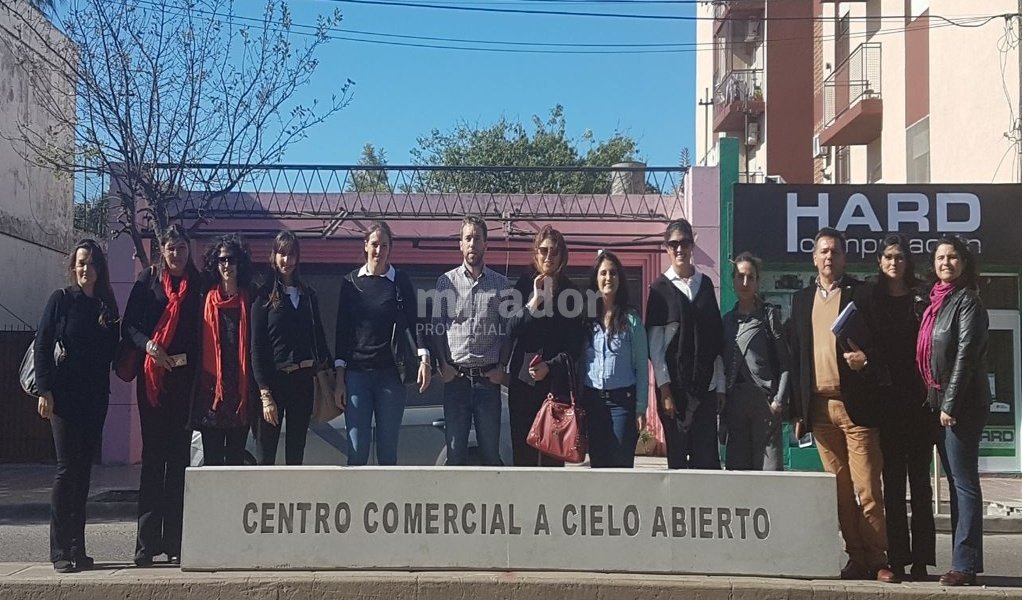 Cómo desarrollar un centro comercial abierto, debate central en San Lorenzo