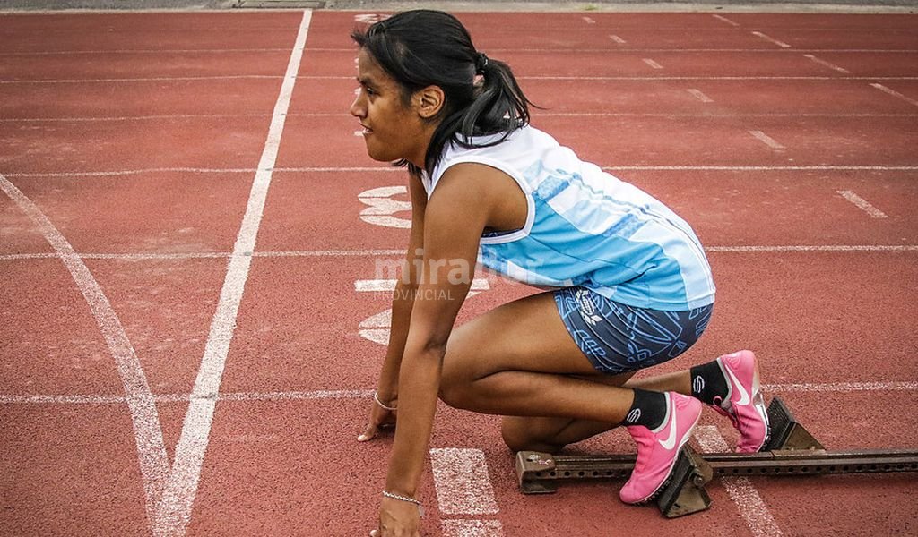 Segunda plata para Yanina Martínez