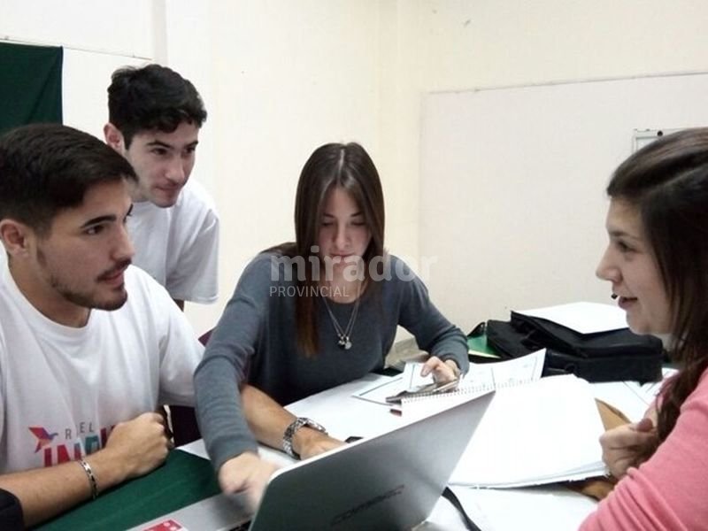 Nueva clínica de emprendedores en la UCES Rafaela