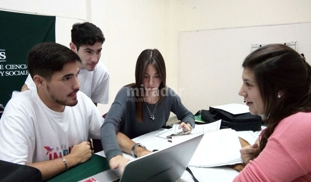 Nueva clínica de emprendedores en la UCES Rafaela