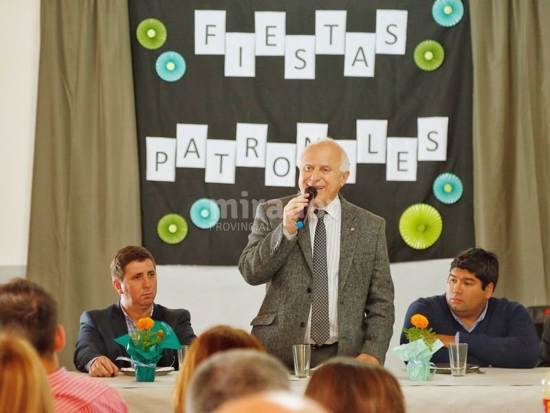 Fiesta patronal en Jacinto Arauz con Lifschitz presente
