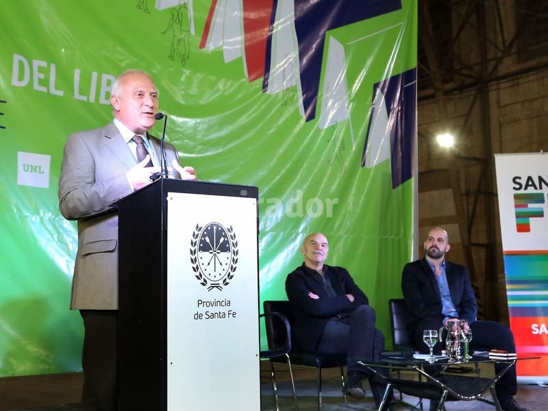 Lifschitz, presente en la Feria del Libro de Santa Fe