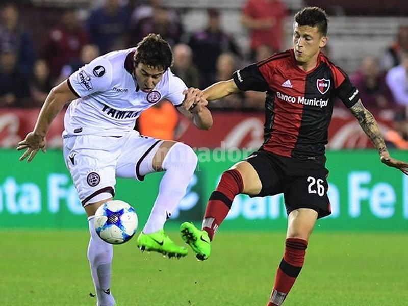 Newells perdió ante Lanús