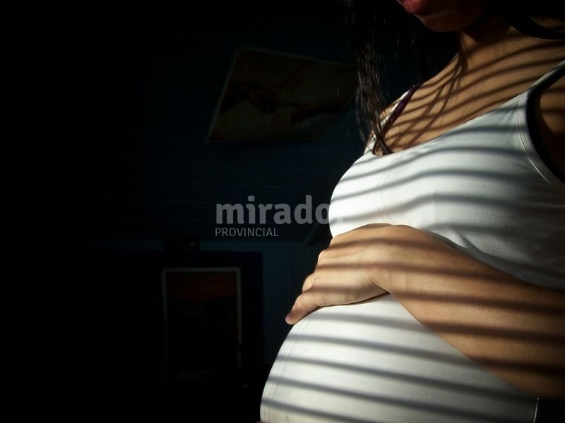 Cada año nacen 8.000 bebés de mujeres menores de 20 años en la provincia