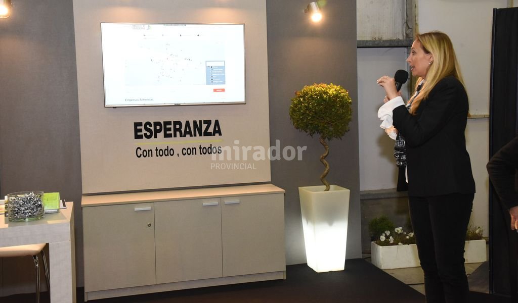 Esperanza: apoyo municipal a La Red del Mueble y La Madera