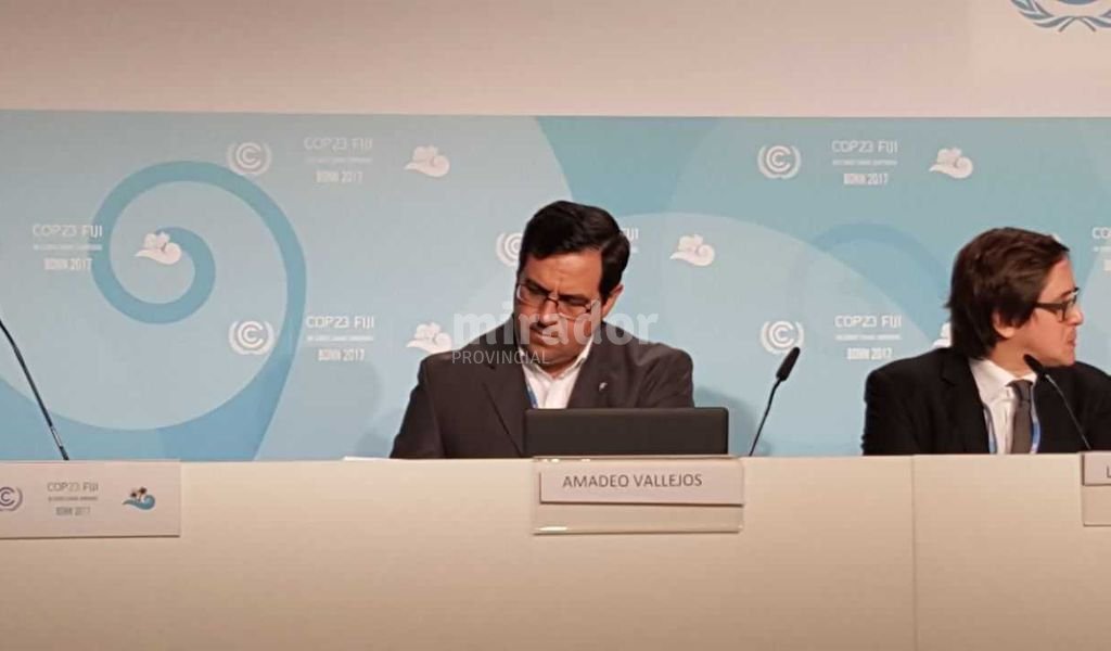 Vallejos, de gira por capacitación sobre el cambio climático