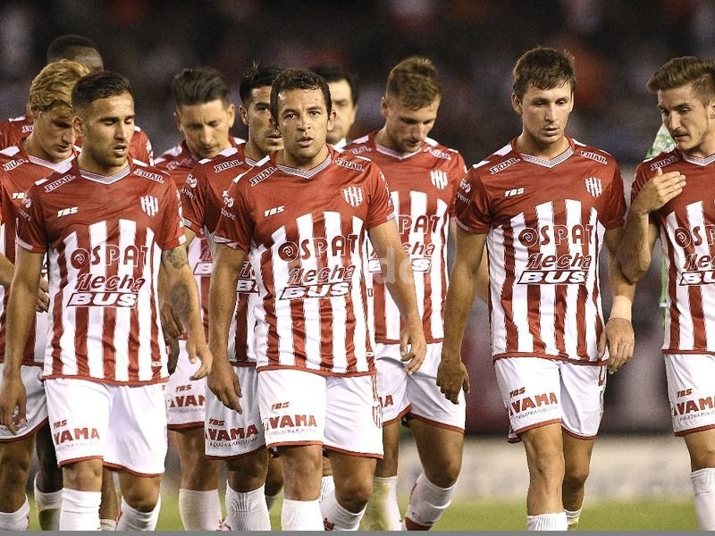 Los tatengues perdieron en el Monumental