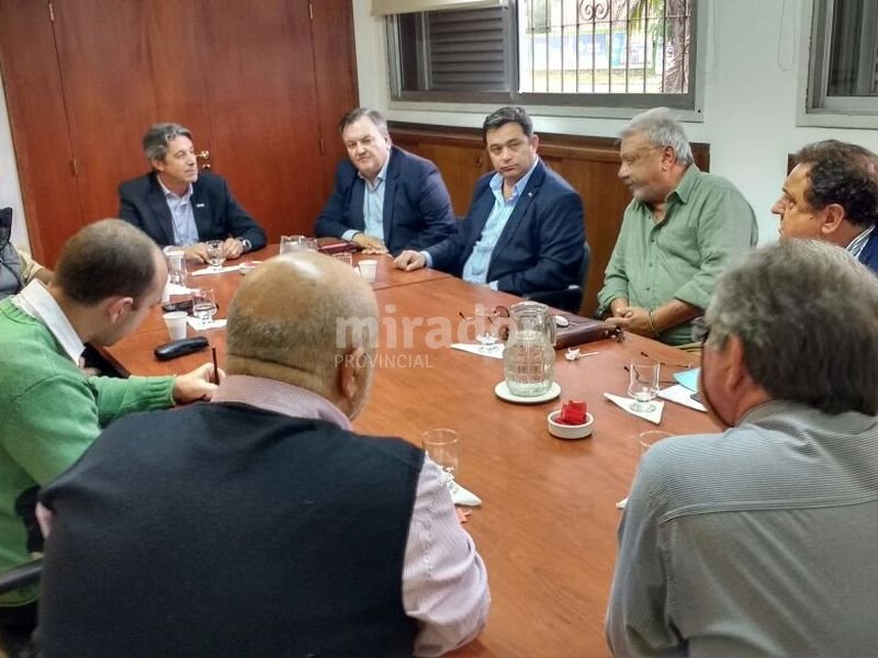 Provincia destinó más de 485 M de pesos en obras para municipios y comunas
